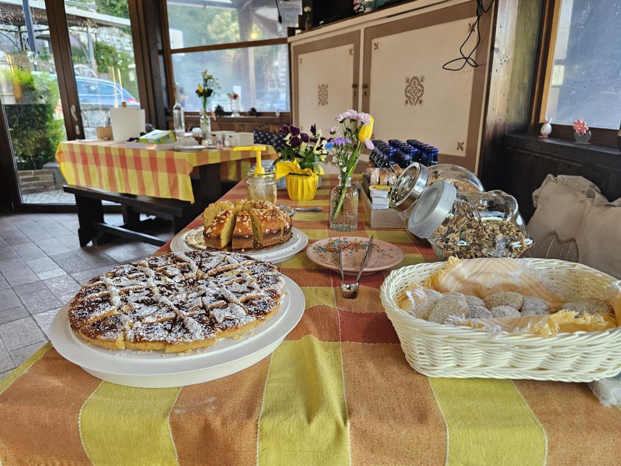 Bed and Breakfast La Tana Dei Tassi Ascoli Piceno Esterno foto
